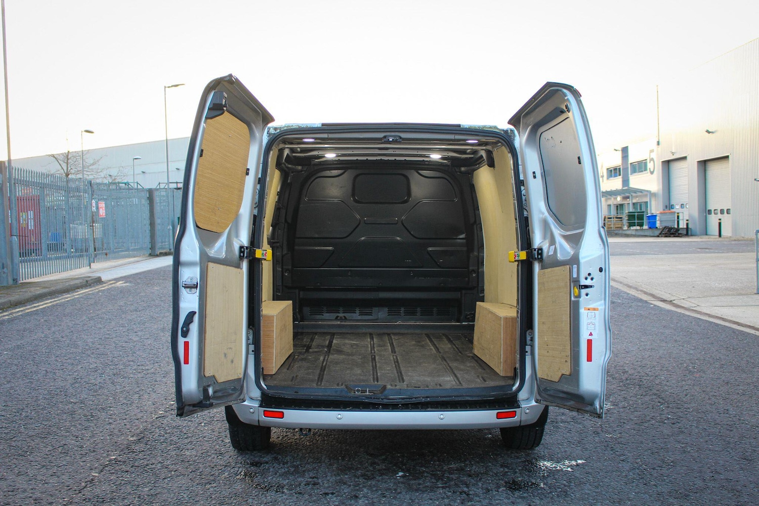 Used Ford Transit Custom 2021 for sale - 77091410: Photo 8