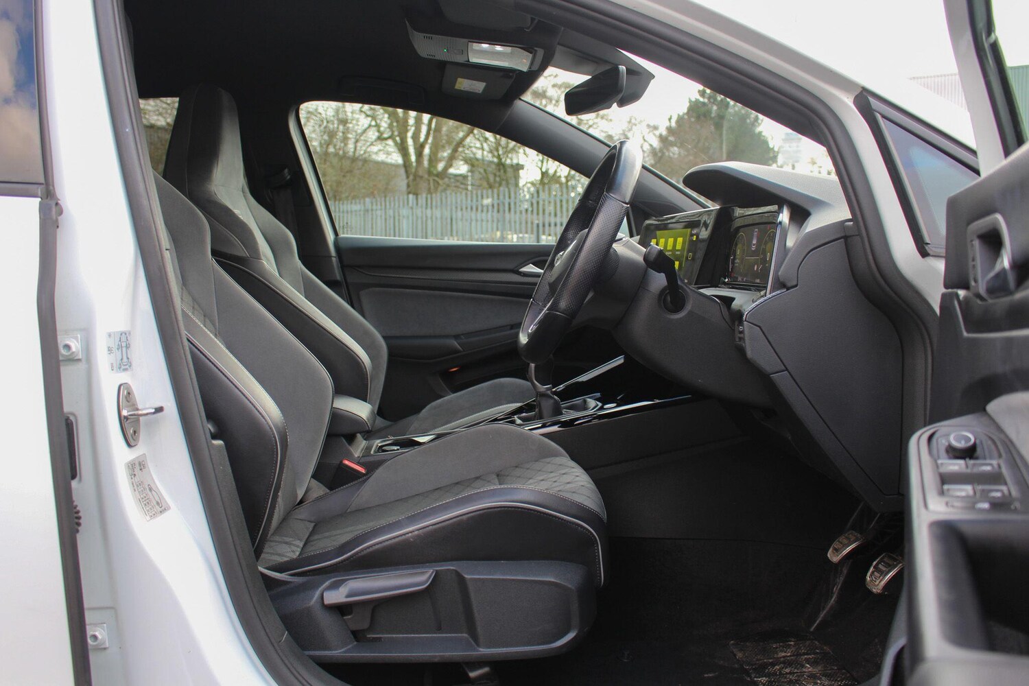 Used Volkswagen Golf 2022 for sale - 77376349: Photo 32