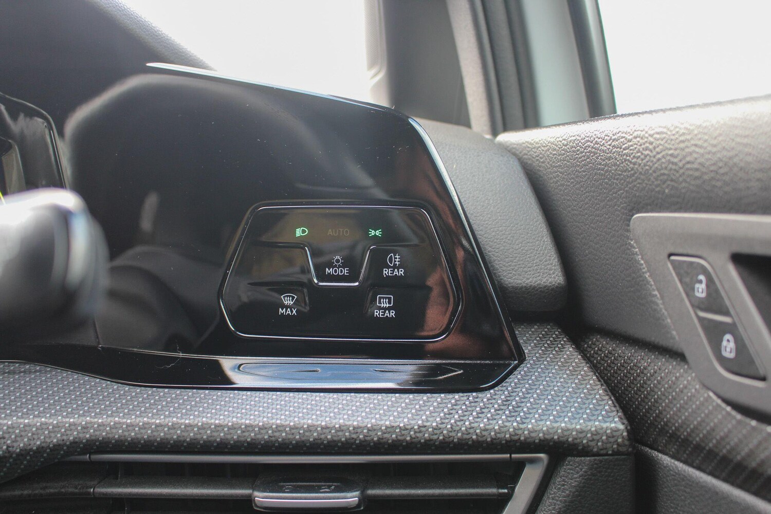 Used Volkswagen Golf 2022 for sale - 77376349: Photo 35