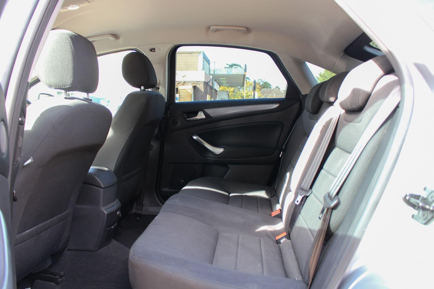 Used Ford Mondeo 2012 for sale - 76456606: Photo 22