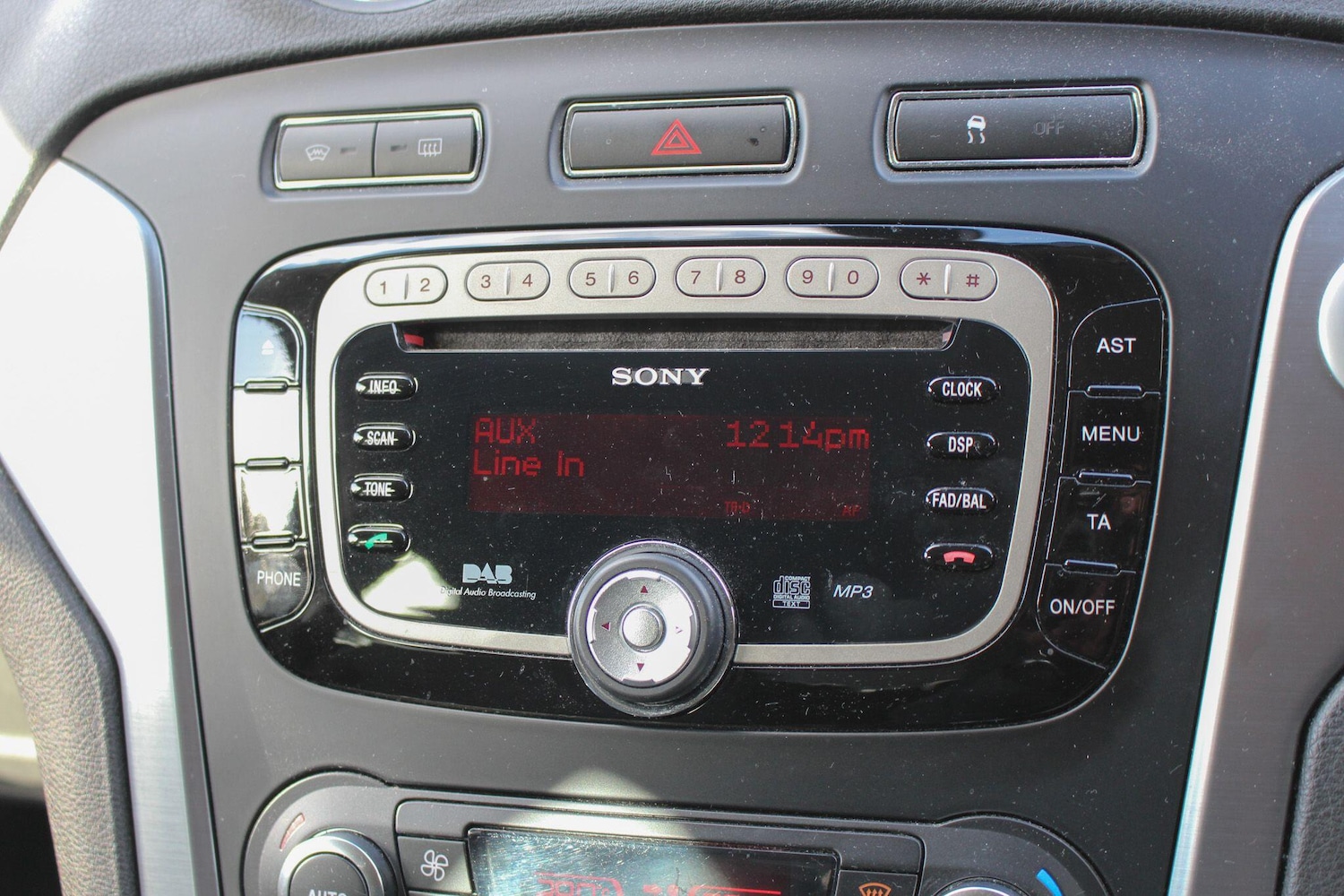 Used Ford Mondeo 2012 for sale - 76456606: Photo 36