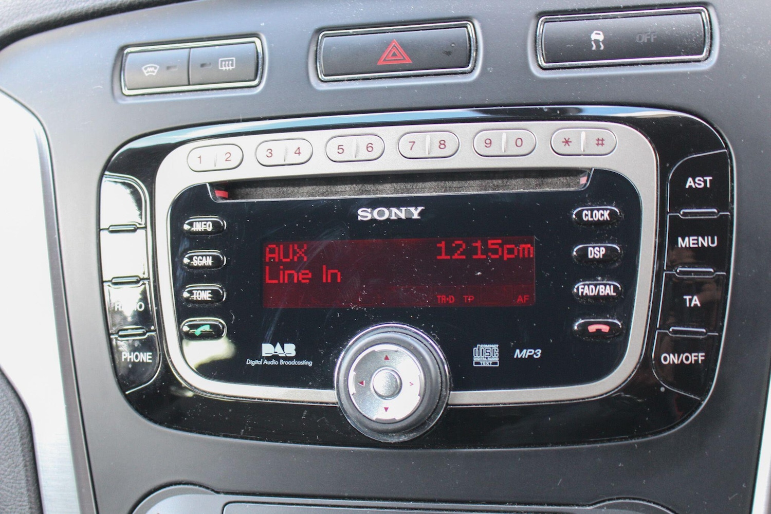 Used Ford Mondeo 2012 for sale - 76456606: Photo 40