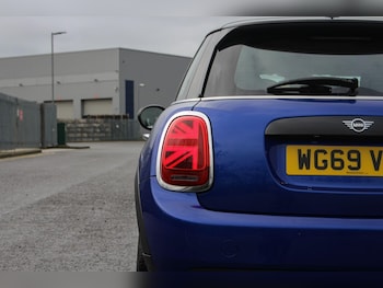 Used MINI Hatch 2019 for sale - 77386745: Photo