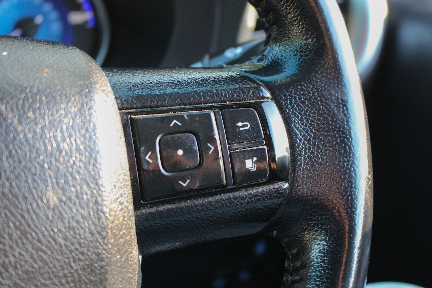 Used Toyota Hilux 2018 for sale - 76251085: Photo 38