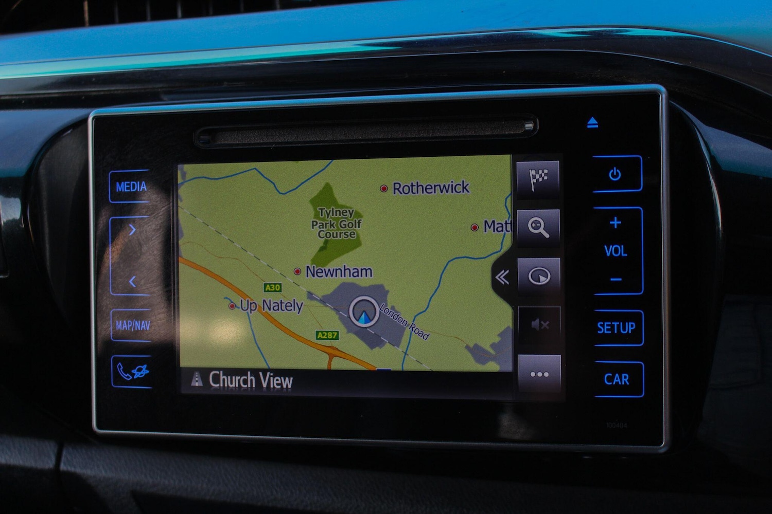 Used Toyota Hilux 2018 for sale - 76251085: Photo 54