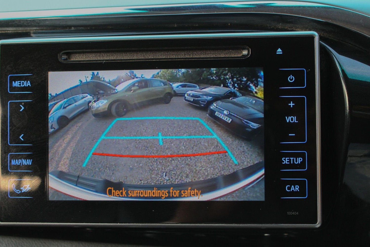 Used Toyota Hilux 2018 for sale - 76251085: Photo 58