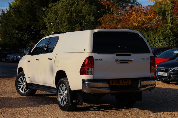 Used Toyota Hilux 2018 for sale - 76251085: Photo 5