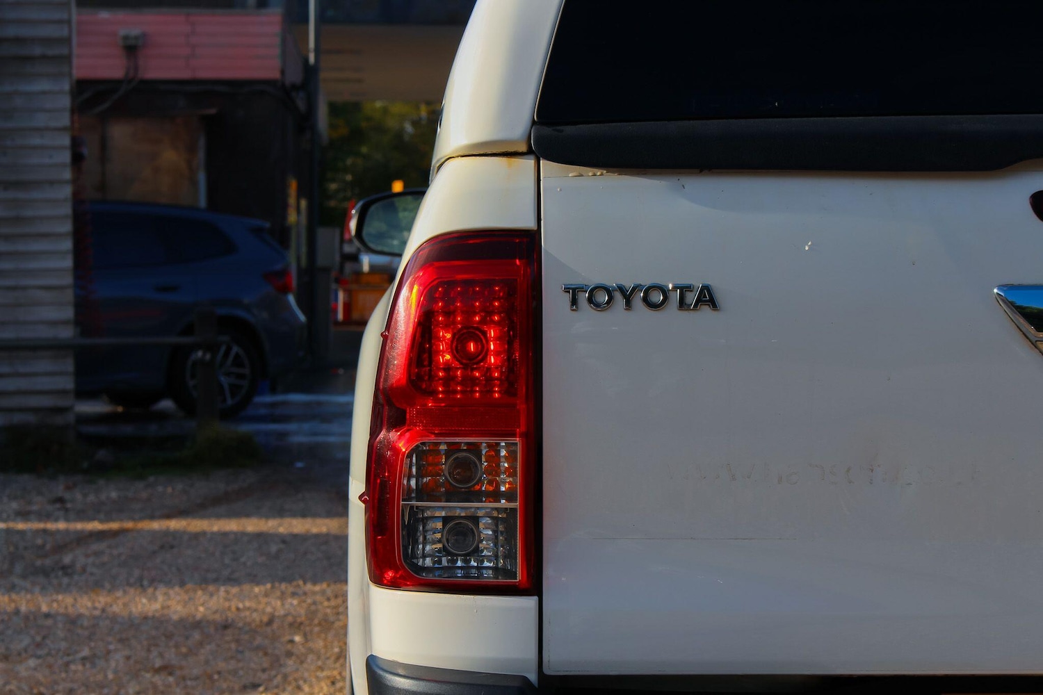 Used Toyota Hilux 2018 for sale - 76251085: Photo 8