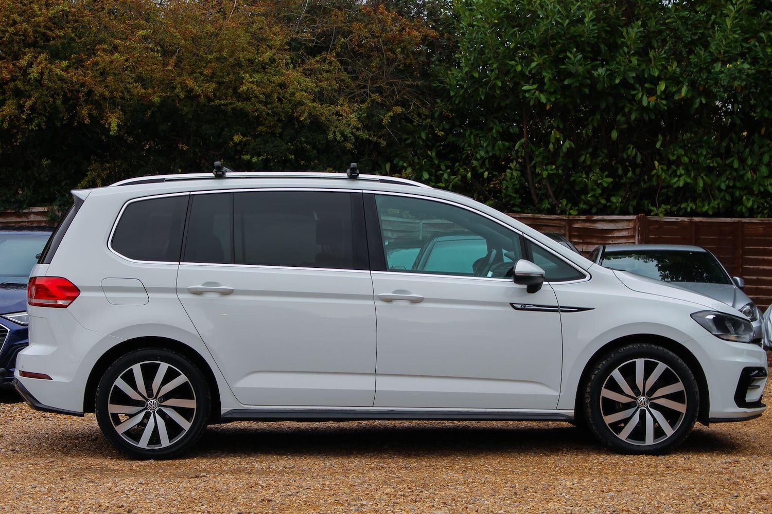 Used Volkswagen Touran 2018 for sale - 76318182: Photo 10