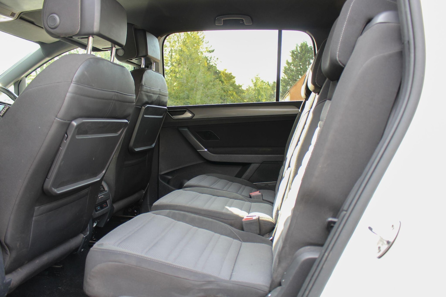 Used Volkswagen Touran 2018 for sale - 76318182: Photo 24
