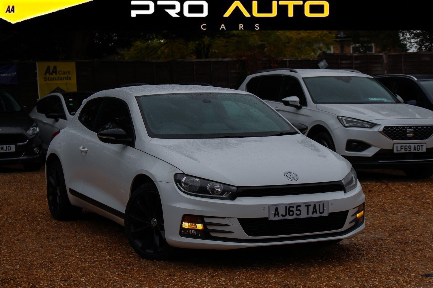 Used Volkswagen Scirocco 2015 for sale - 76152593: Photo 1
