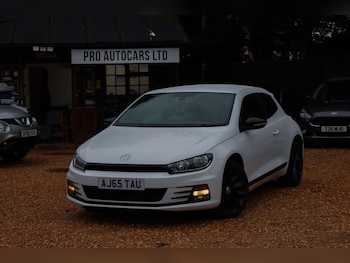 Used Volkswagen Scirocco 2015 for sale - 76152593: Photo 2