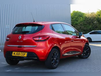 Used Renault Clio 2018 for sale - 79698531: Photo