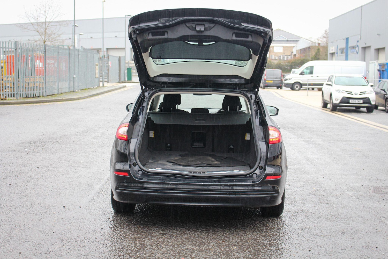 Used Ford Mondeo 2017 for sale - 77305697: Photo 10