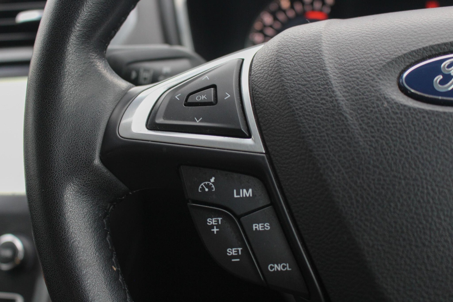 Used Ford Mondeo 2017 for sale - 77305697: Photo 34