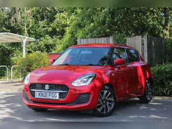 Used Suzuki Swift 2021 for sale - 79107060: Photo