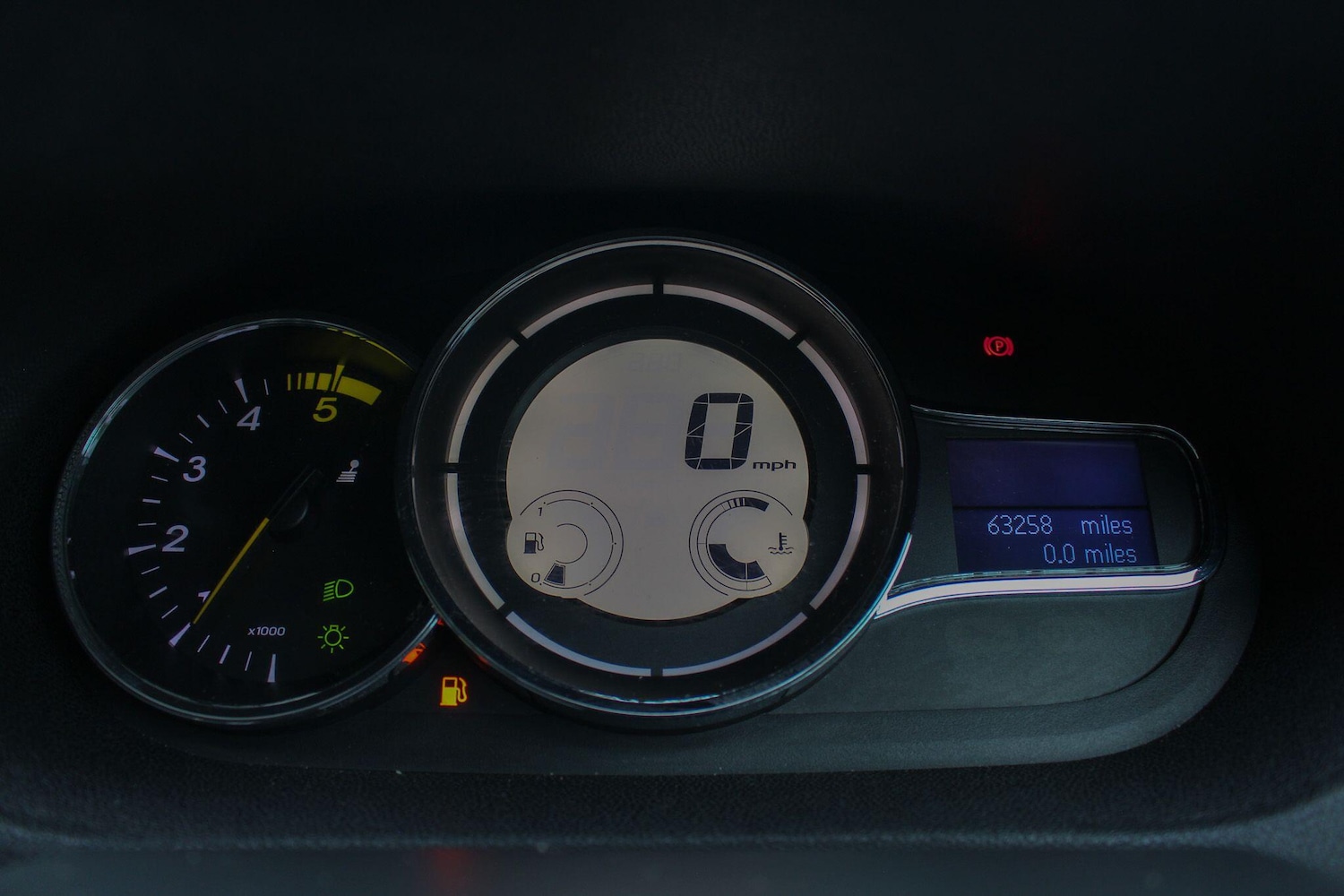 Used Renault Megane 2015 for sale - 76607014: Photo 32