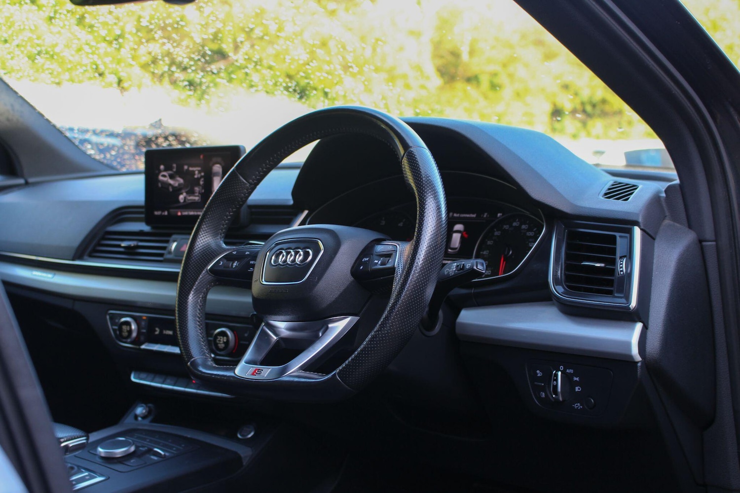 Used Audi Q5 2017 for sale - 77143979: Photo 60