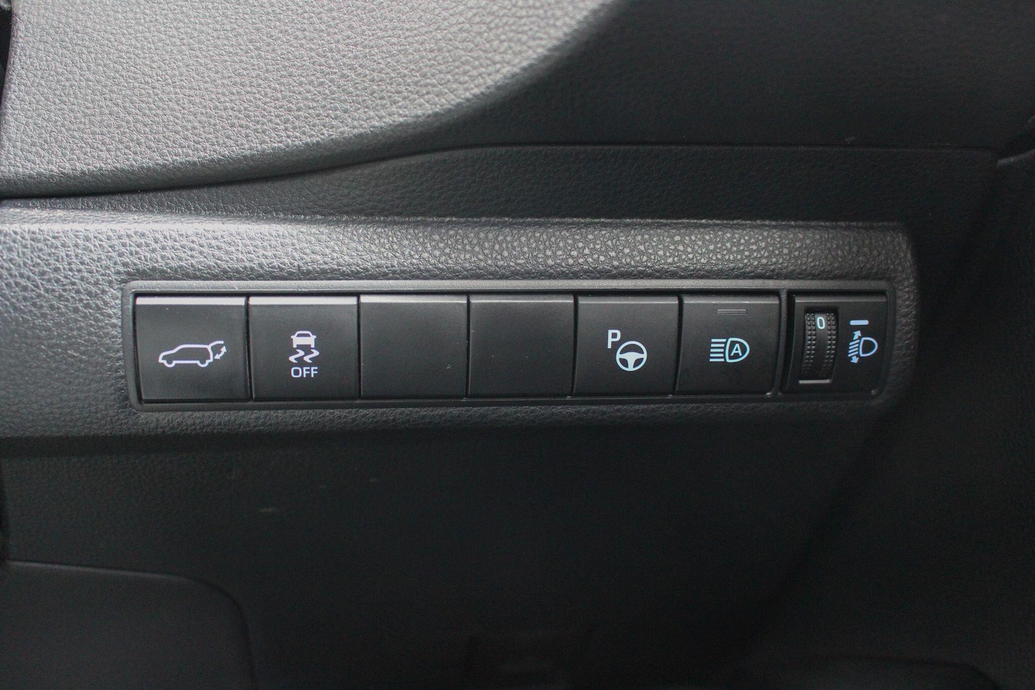 Used Toyota Corolla 2020 for sale - 76585339: Photo 28