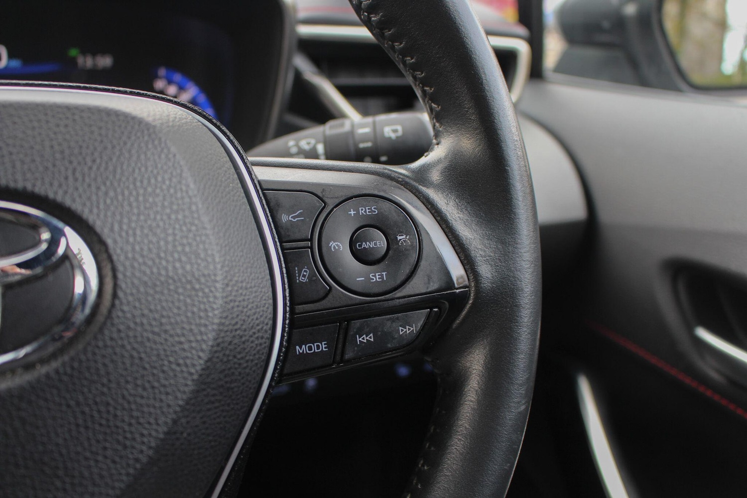 Used Toyota Corolla 2020 for sale - 76585339: Photo 29