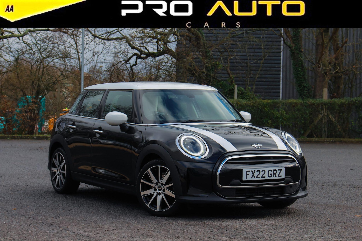 Used MINI Hatch 2022 for sale - 77377044: Photo 1