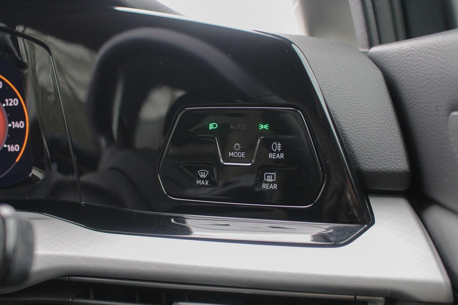 Used Volkswagen Golf 2022 for sale - 77573720: Photo 24