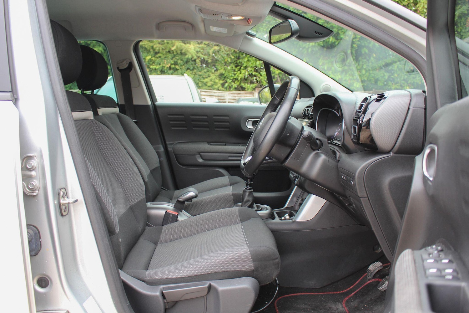 Vehicle 28