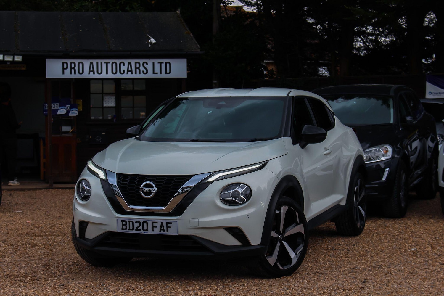 Used Nissan Juke 2020 for sale - 76251349: Photo 2