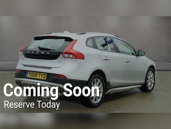 Used Volvo V40 2019 for sale - 78231271: Photo