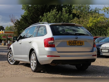 Used Skoda Octavia 2016 for sale - 75326931: Photo