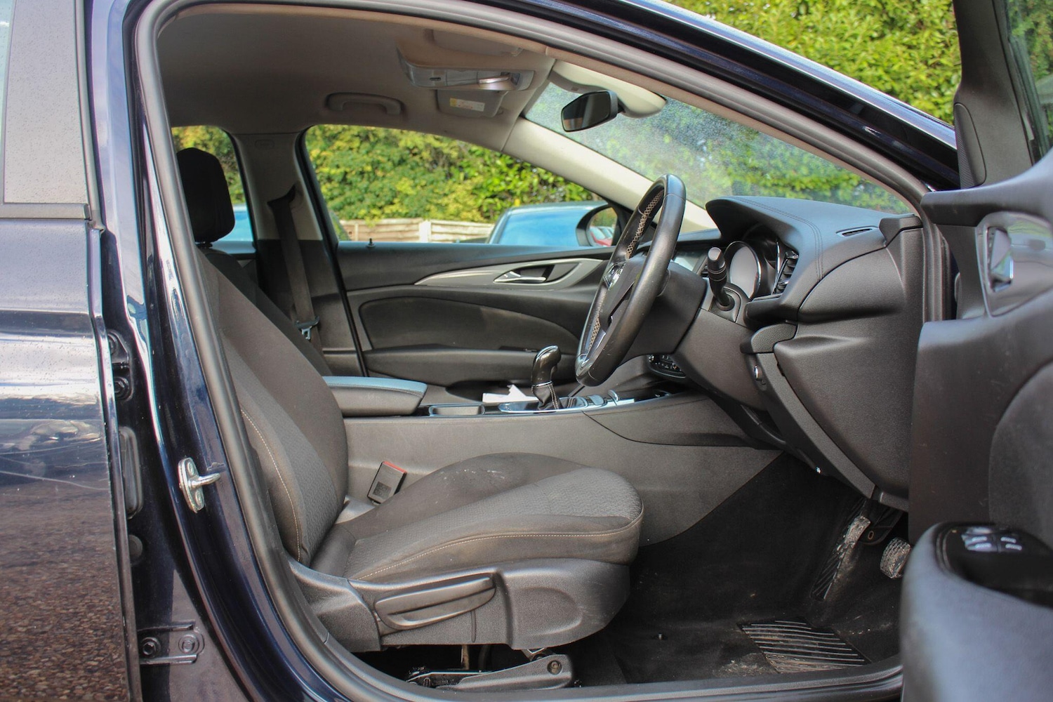 Used Vauxhall Insignia 2018 for sale - 76336607: Photo 29