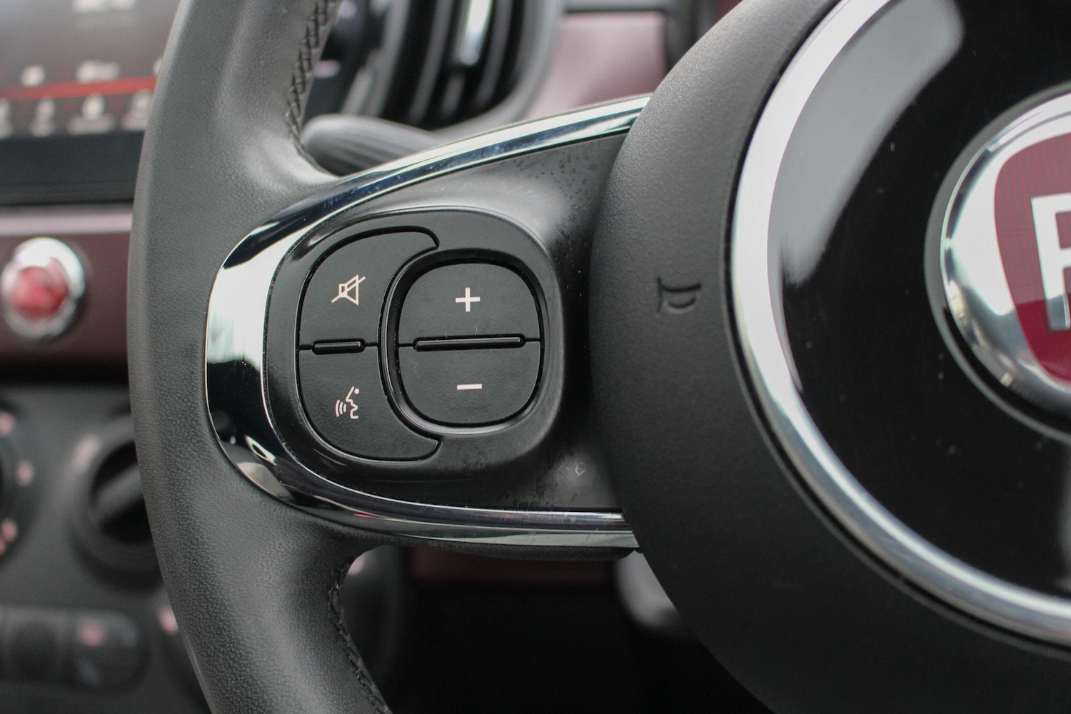 Used Fiat 500 2019 for sale - 76990633: Photo 29