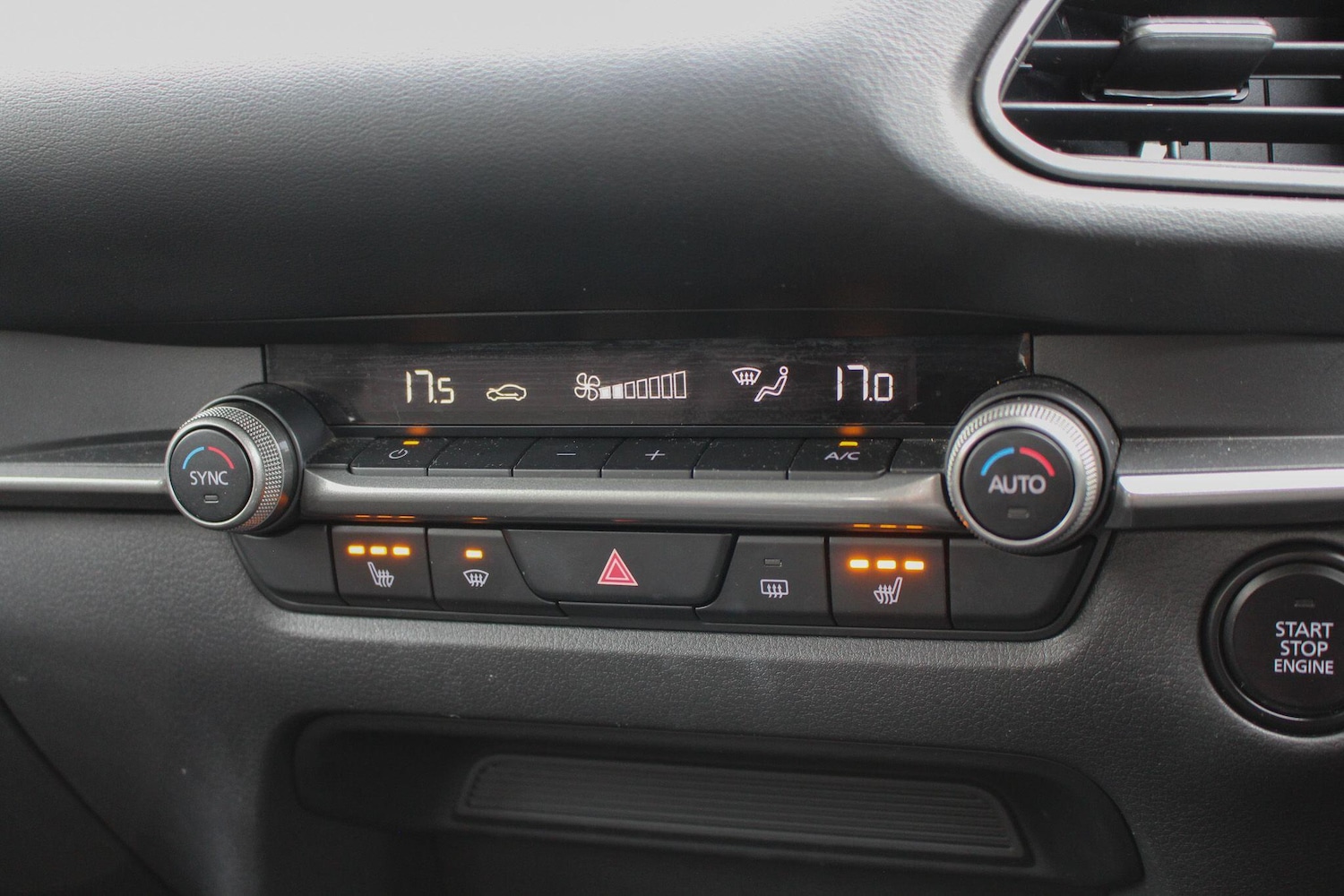 Used Mazda CX-30 2022 for sale - 76189934: Photo 41