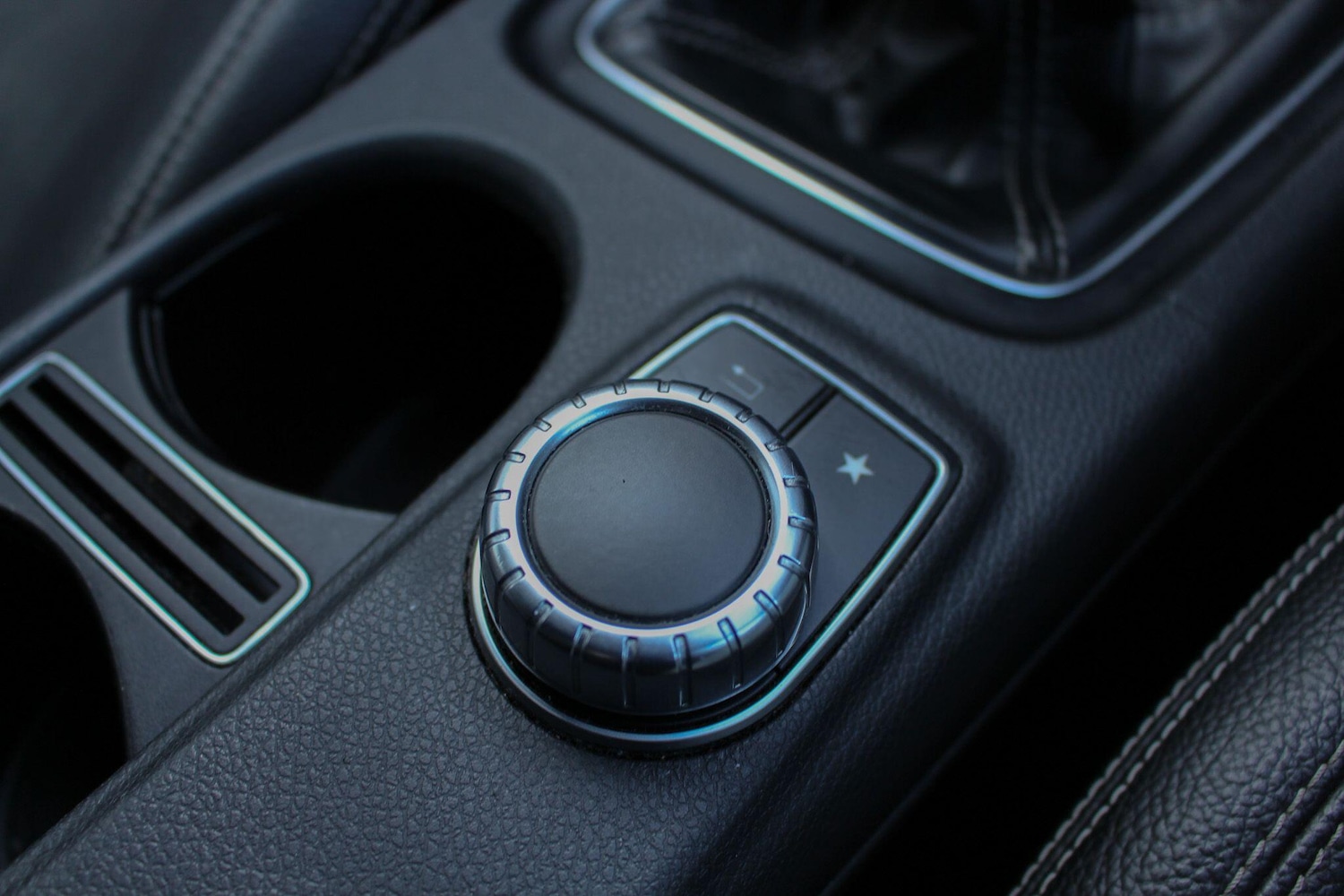 Used Mercedes-Benz A-Class 2018 for sale - 77793646: Photo 38