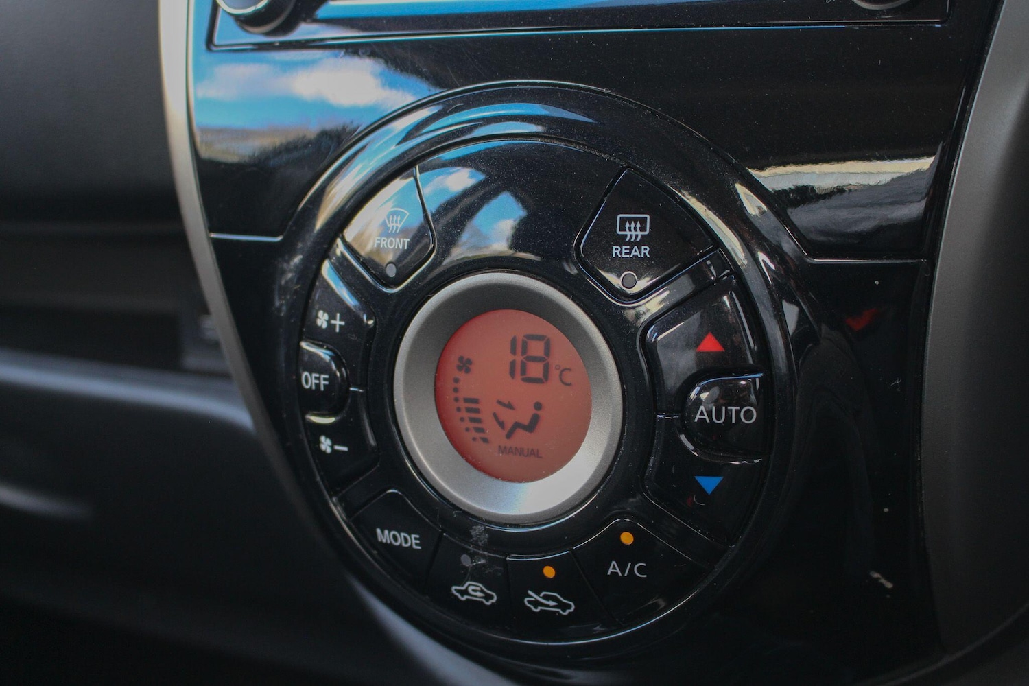 Used Nissan Micra 2015 for sale - 78100216: Photo 36