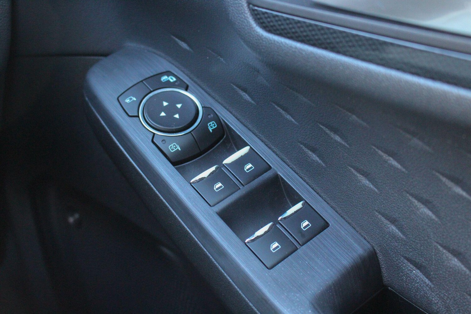 Used Ford Kuga for sale - 76607342: Photo 30