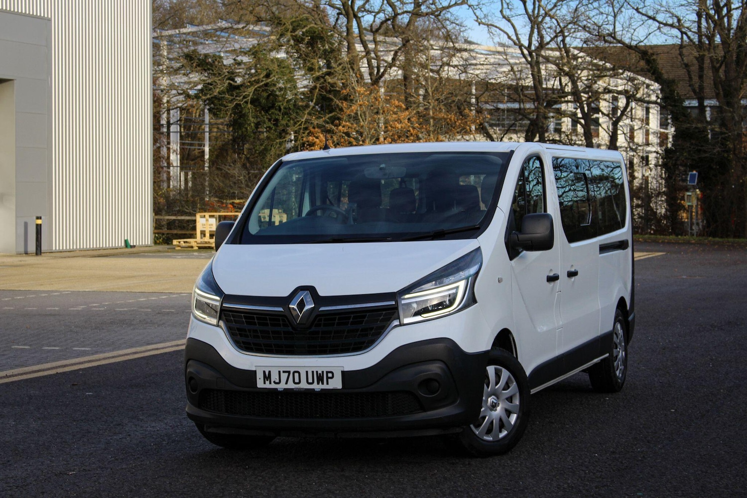 Used Renault Trafic 2020 for sale - 76936508: Photo 2