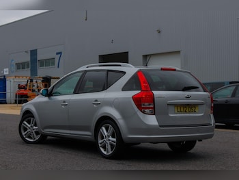 Used Kia Ceed 2012 for sale - 79440989: Photo