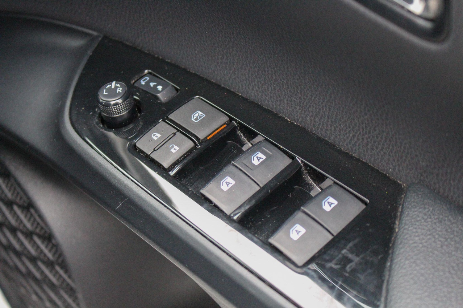 Used Toyota Prius 2018 for sale - 76975574: Photo 28