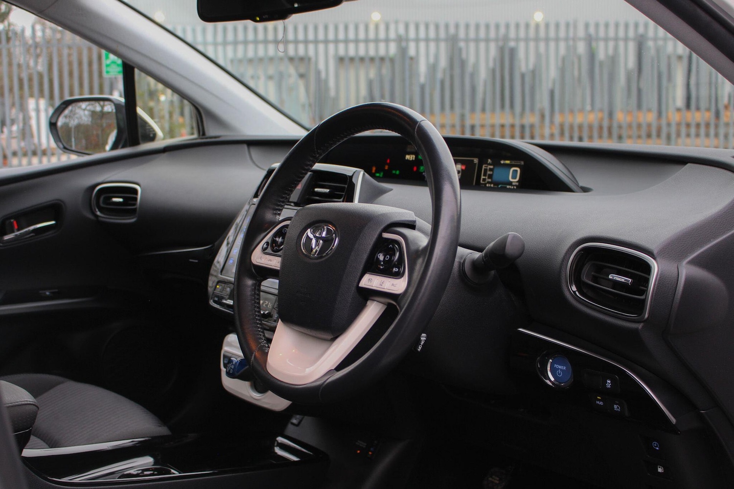 Used Toyota Prius 2018 for sale - 76975574: Photo 56