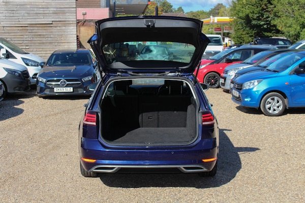 Used Volkswagen Golf 2018 for sale - 76158587: Photo 10