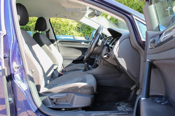 Used Volkswagen Golf 2018 for sale - 76158587: Photo 30