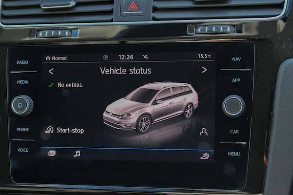 Used Volkswagen Golf 2018 for sale - 76158587: Photo 52