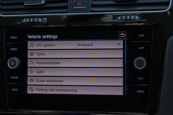 Used Volkswagen Golf 2018 for sale - 76158587: Photo 53