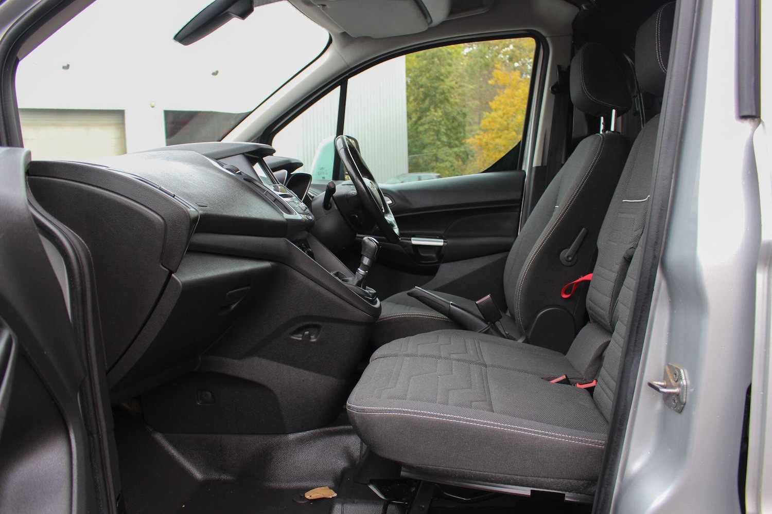 Used Ford Transit Connect 2017 for sale - 76528103: Photo 22