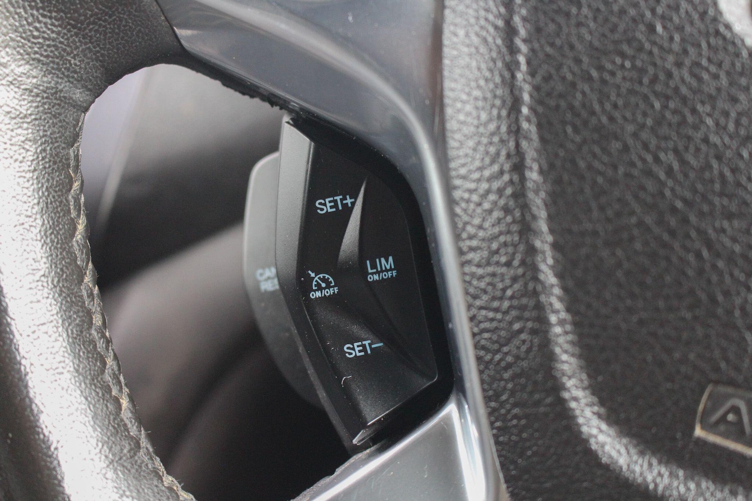 Used Ford Transit Connect 2017 for sale - 76528103: Photo 28