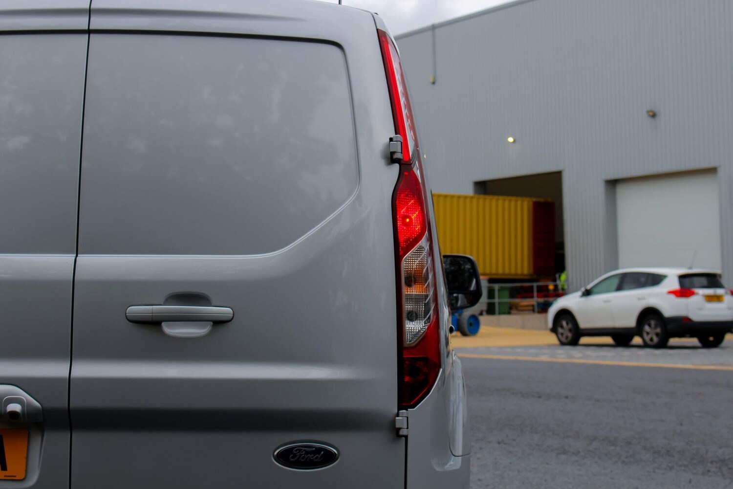 Used Ford Transit Connect 2017 for sale - 76528103: Photo 7