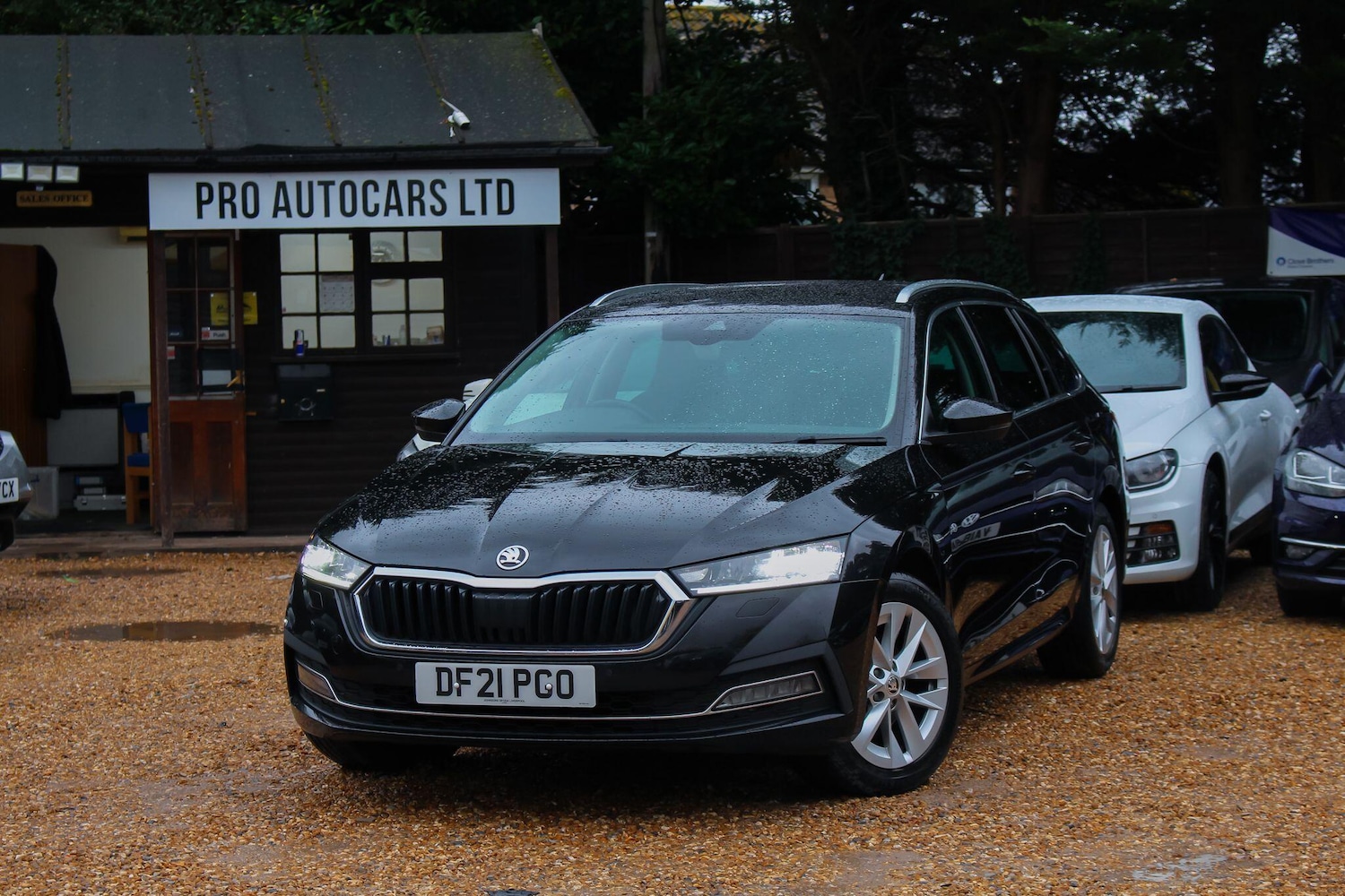 Used Skoda Octavia 2021 for sale - 76166522: Photo 2