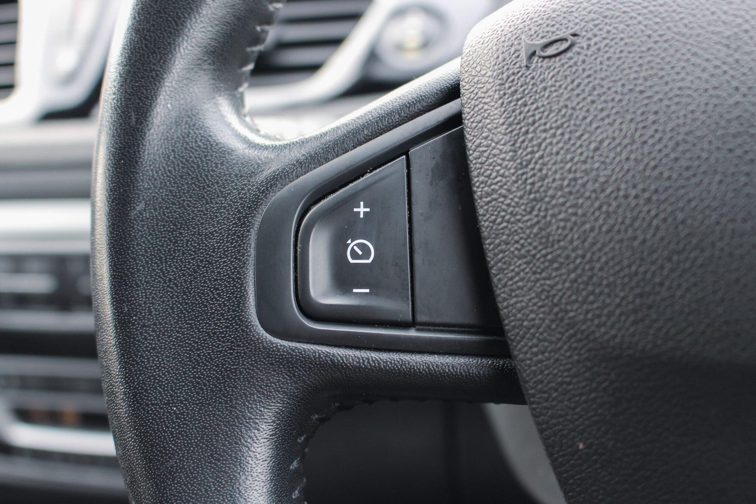 Used Renault Scenic 2014 for sale - 76832320: Photo 33