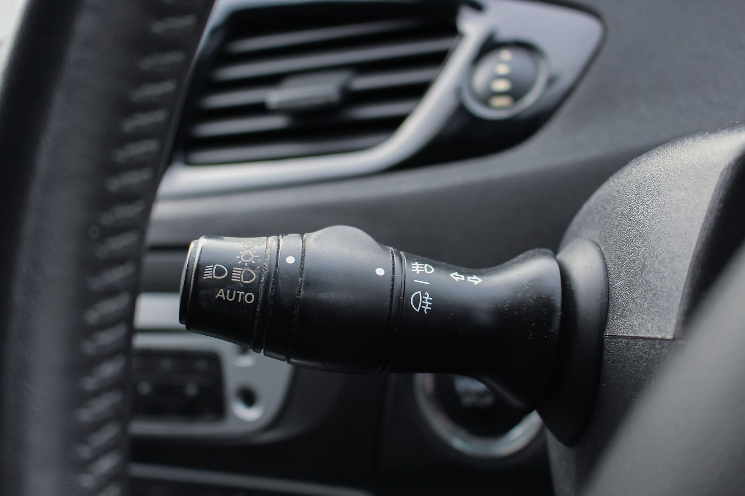 Used Renault Scenic 2014 for sale - 76832320: Photo 34